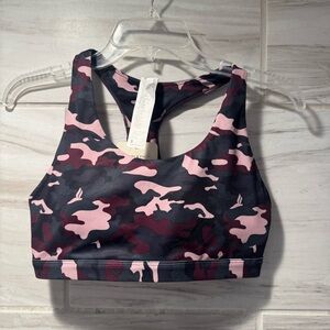 Women’s Fabletics Kessler Medium Impact Sports Bra Size Small NWT